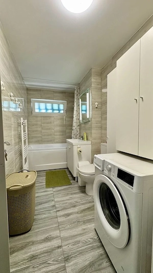 Renovat complet. Etaj intermediar. Centrala termica proprie. Garaj. Boxa. - imagine 8