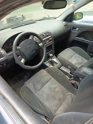 se dezmebreaza ford modeo - imagine 3