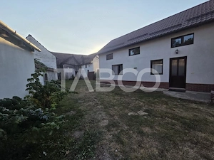 Casa 3 camere de vanzare in Voila 12km de Fagaras renovata 2026 - imagine 2