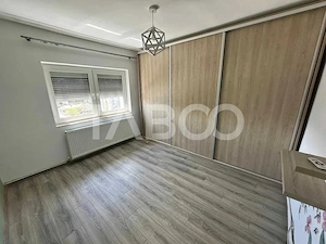 Apartament cu 3 camere de vanzare Manastur langa Piata Flora cu boxa - imagine 2