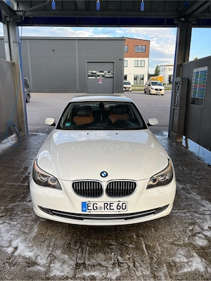 Vând BMW E60 520d individual 2009 - imagine 4