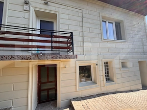 Apartament 3 camere cu curte, în centru Blaj - imagine 2