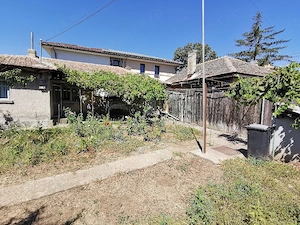 Vand teren cu casa - imagine 2