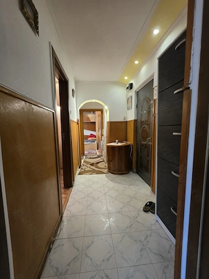 De vanzare apartament 2 camere decomandat,  59 mp util, etaj 3, zona Carrefour  - imagine 8