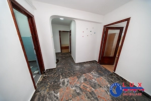 Id 659 apartament 3 camere - de inchiriat - spitalul judetean - imagine 4