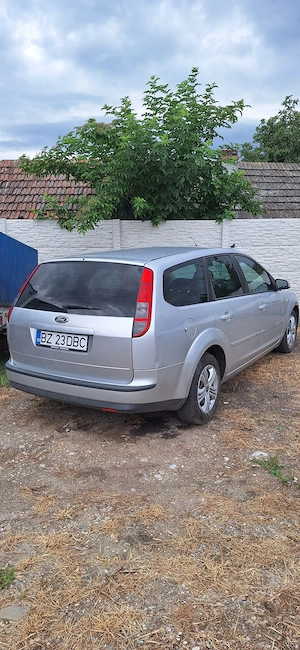 Vând mașină ford focus 1,6 diesel - imagine 3