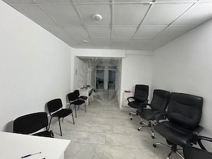 SPATIU BIROURI//CABINETE MEDICALE//CANTACUZINO - imagine 2