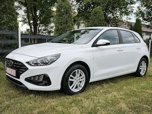 Hyundai i30 hatchback 1,5 benzina 2021 48000 km - imagine 5