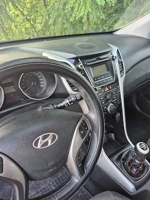 Hyundai i30  - imagine 3