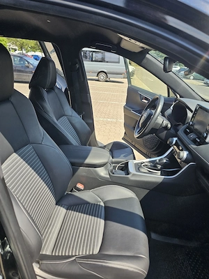 Toyota rav4 bleack edition  - imagine 8