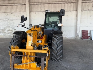 JCB brat 9m an 2019 - imagine 5