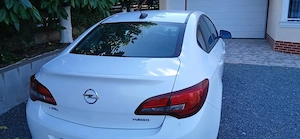 De vânzare Opel Astra J 2017...68000 km bord - imagine 3