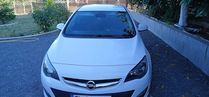 De vânzare Opel Astra J 2017...68000 km bord - imagine 5