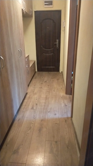 Proprietar vand apartament cu 3 camere - imagine 9
