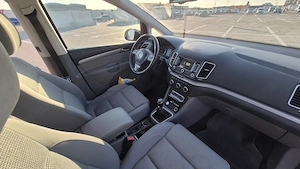 Volkswagen Sharan 2014r - imagine 32