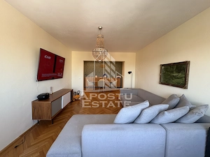 Apartament 3 camere 2 bai, etaj intermediar langa Punctele Cardinale