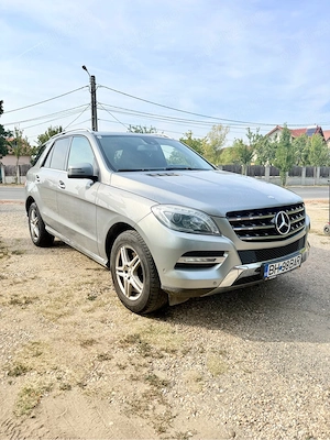 Mercedes Ml 350 2015 Km 280 De Mi - imagine 4
