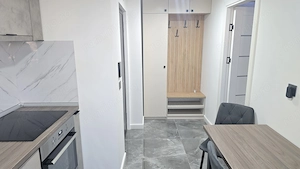Inchiriez apartament 2 cam. Deva, Zamfirescu, et. 3, PRIMA INCHIRIERE - imagine 3