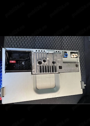 Navigație originală VW RNS 310 Blaupunkt 3C0 035 270 – Funcțională - imagine 4