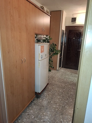 Proprietar vand apartament decomandat, cu 1 camera zona St. cel Mare - imagine 4