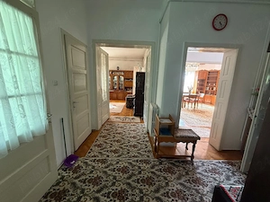 Casa de vanzare 3 camere. Zona clinici-cetate - imagine 3