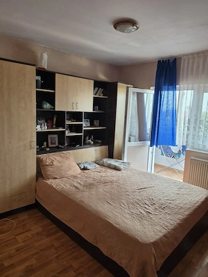 Vand apartament decomandat cu 3 camere! - imagine 8