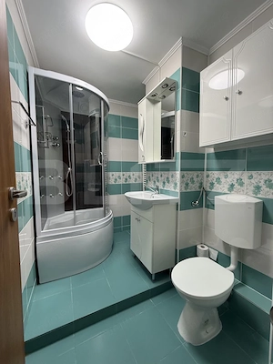Apartament de vânzare, 68.5 mp, zona Micro 16 - imagine 6