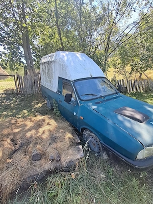 Dacia papuc pt camp si padure - imagine 2