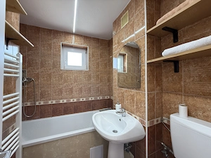 Apartament 3 camere, decomandat, renovat recent, Aradul Nou - imagine 14
