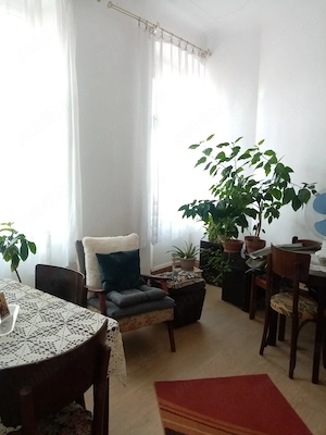 Proprietar Vand Apartament 3 Camere+Bucătărie-Living mare (4 încăperi) Central in Cladire istorica - imagine 6