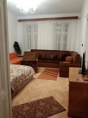 Proprietar Vand Apartament 3 Camere+Bucătărie-Living mare (4 încăperi) Central in Cladire istorica - imagine 5
