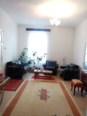 Proprietar Vand Apartament 3 Camere+Bucătărie-Living mare (4 încăperi) Central in Cladire istorica - imagine 8