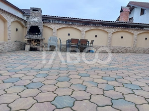 Apartament de inchiriat  56 mpu 2 camere mansarda in vila Selimbar - imagine 11