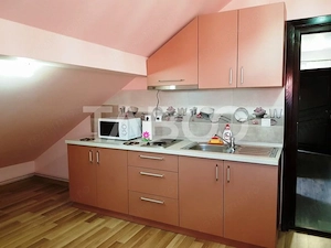 Apartament de inchiriat  56 mpu 2 camere mansarda in vila Selimbar - imagine 10