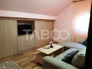 Apartament de inchiriat  56 mpu 2 camere mansarda in vila Selimbar - imagine 2