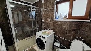 Vand casa 5 camere com Bucov cu teren 500m si deschidere 16m - imagine 8