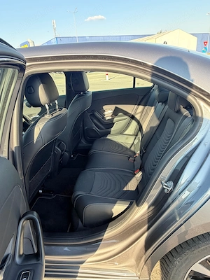 Mercedes Benz A 250e - imagine 8