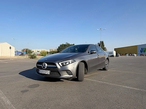 Mercedes Benz A 250e