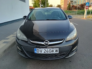 Opel Astra J facelift -CDTI-2013 - imagine 8