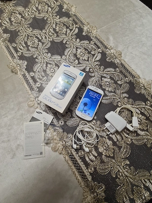 Telefon Samsung Galaxy S3 mini