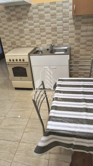Apartament cu 2 camere de inchiriat la casa in zona Fabric - imagine 3