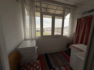 Apartament 3 camere Huși - etaj 3, centrala, balcon închis - direct proprietar - imagine 8