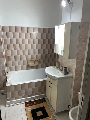 Persoana fizica ofer spre inchiriere apartament de 2 camere. - imagine 5