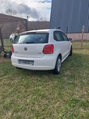 Volkswagen Polo 1.6 TDI Euro 5 an 2012 - imagine 7