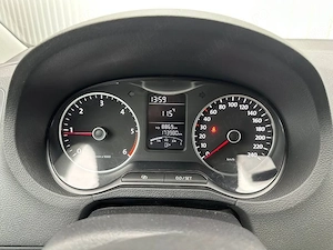 Volkswagen Polo 1.6 TDI Euro 5 an 2012 - imagine 8