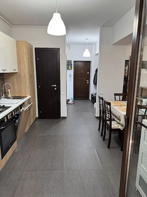 închiriez apartament 2 camere - imagine 5