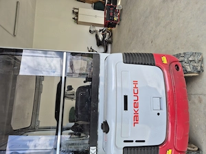 Miniescavtor takeuchi 1,8 tone  - imagine 5