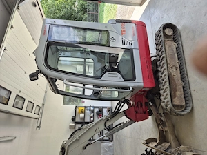 Miniescavtor takeuchi 1,8 tone  - imagine 2