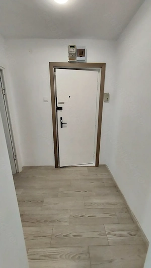 Vând apartament - imagine 2