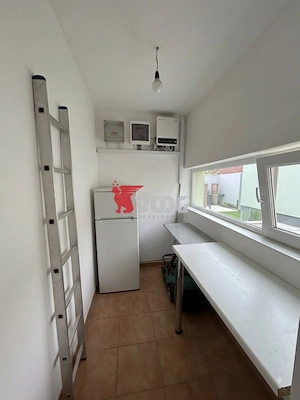 Casă individuală cu 4 dormitoare|apartament separat|Zona Ronat - imagine 9